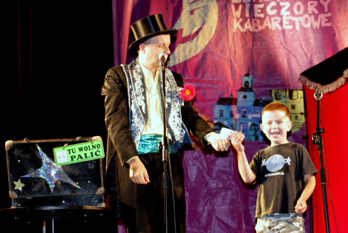 kabaret "Kuzyni"