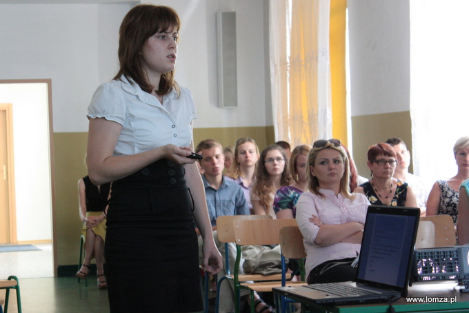 Justyna z pasją opowiadała o toksoplazmozie i możliwościach zarażania pierwotniakiem
