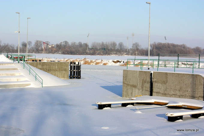 wejście do mariny