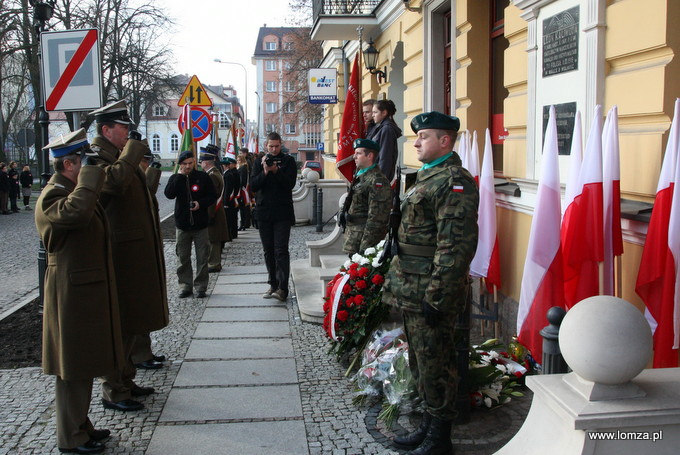 przedstawiciele wojska na czele z mjr. Krzysztofem Rabkiem