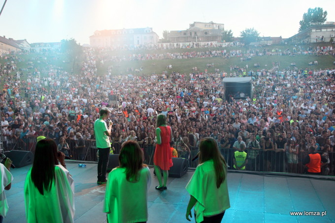 show w wykonaniu artystów z MDK-DŚT
