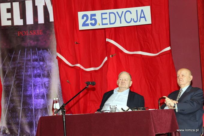 Prezes Stowarzyszenia STOPKA Stanisław Zagórski i przewodniczący kapituły konkursu prof. Janusz Tazbir