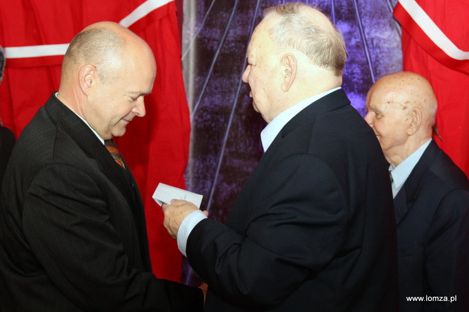 nagrodą III stopnia uhonorowany został dr Tomasz Wiśniewski