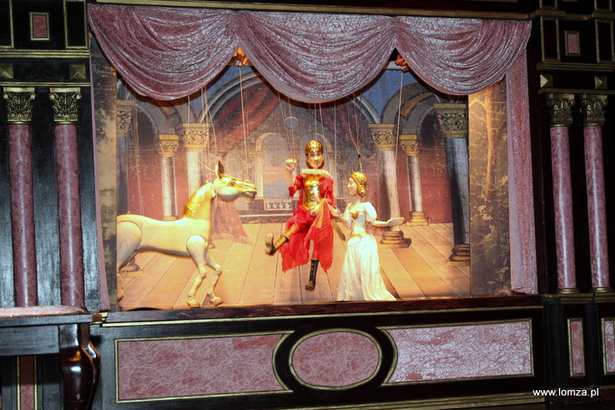 część artystyczną przygotowali aktorzy Teatru Lalki i Aktora