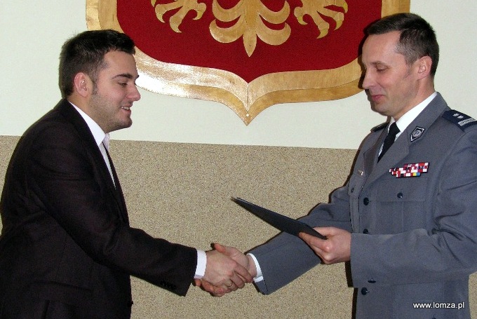 Prezydent Łomży Mariusz Chrzanowski i mł. insp. Adam Petelski, I Zastępca Podlaskiego Komendanta Wojewódzkiego Policji w Białymstoku, fot. KMP Łomża