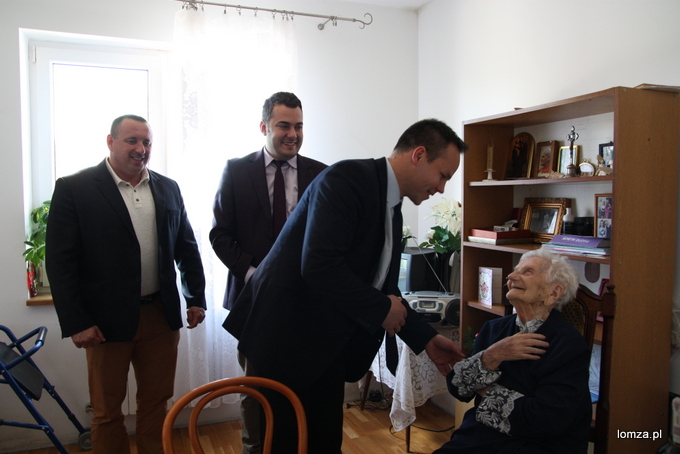 Życzenia składa Łukasz Kacprowski, członek Rady Miejskiej