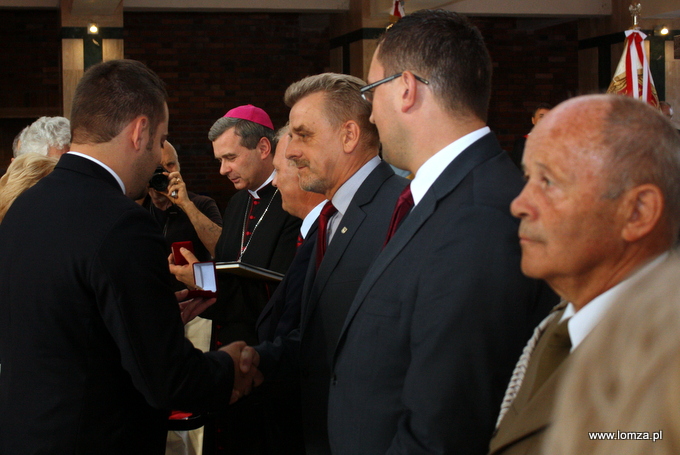wręczenie Złotych Odznak Honorowych za Zasługi dla Związku Sybiraków