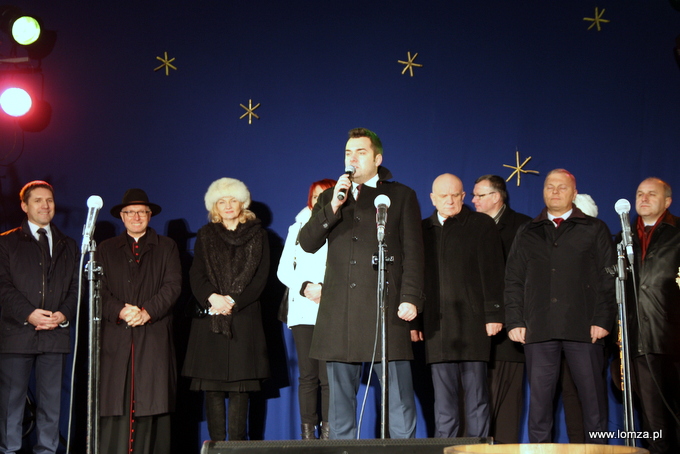 życzenia mieszkańcom składa Prezydent Łomży Mariusz Chrzanowski