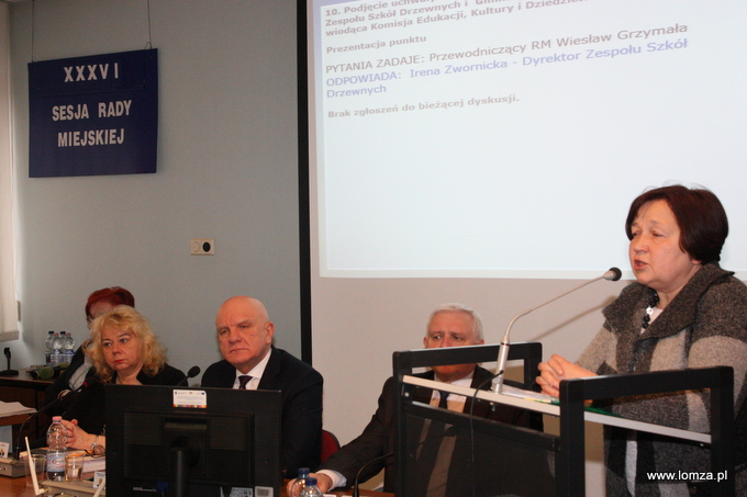 Dyrektor Zespołu Szkół Drzewnych i Gimnazjalnych Irena Zwornicka