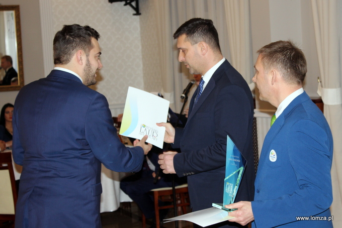 wręczenie laurów najlepszym trenerom