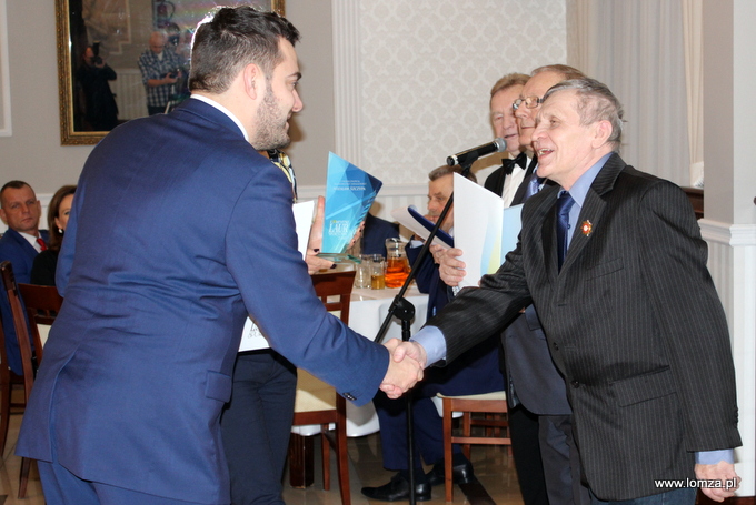 za całokształt działalności w łomżyńskim sporcie nagrodzony został Wiesław Szczypa