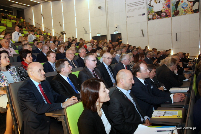 Konferencja "Przedsiębiorcza Łomża – otwarta na rozwój: Łomża i województwo podlaskie w Strategii na rzecz Odpowiedzialnego Rozwoju"