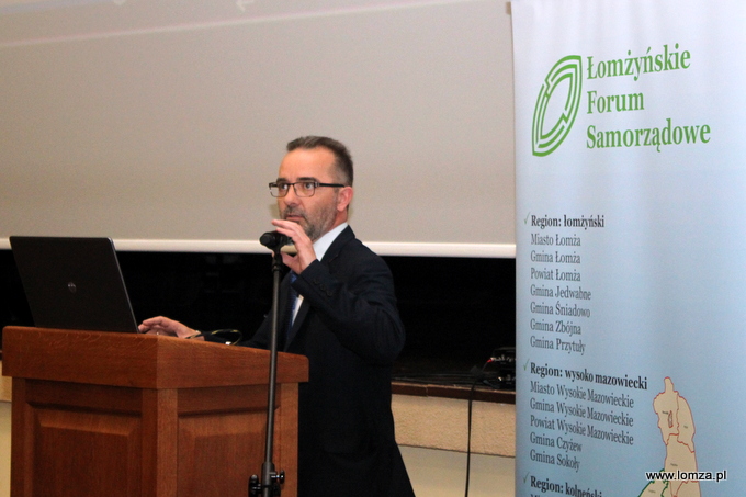 Jacek Kocoń, dyrektor Zespołu Szkół Mechanicznych i Ogólnokształcących nr 5