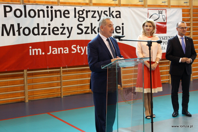 przemawia minister Henryk Kowalczyk, Przewodniczący Krajowej Rady Stowarzyszenia „Wspólnota Polska”