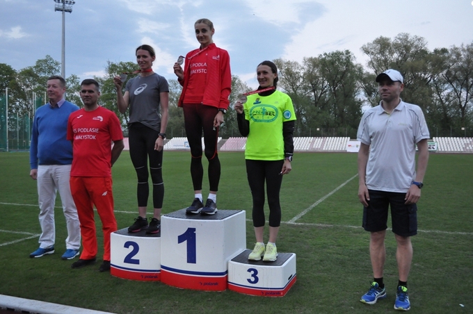 Podium najlepszych biegaczek Mistrzostw Polski