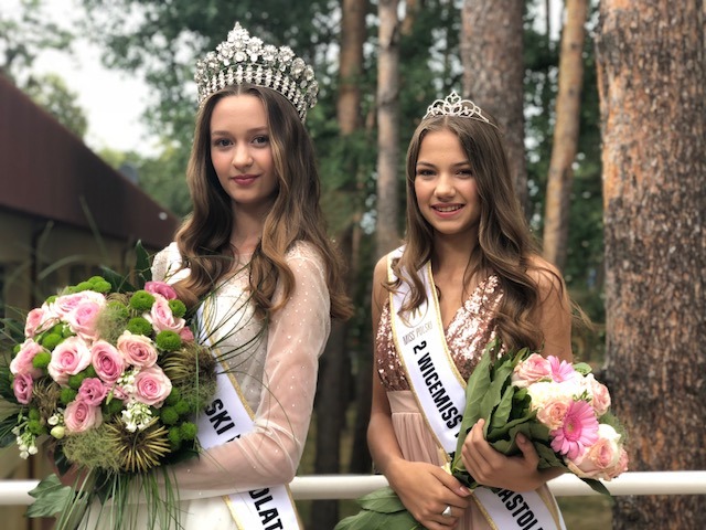 Zuzanna Poteraj i Wiktoria Wiśniewska (fot. Anna Kurządkowska)