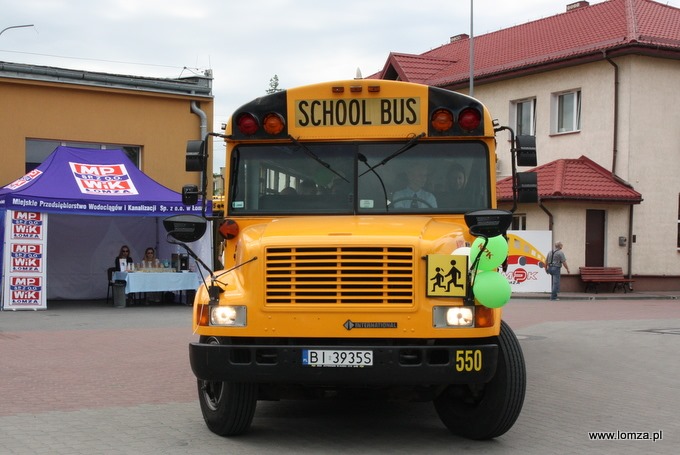 Autobus retro podczas obchodów Dnia Łomżyńskiej Komunikacji (fot. archiwum)