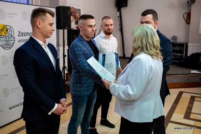 Kategoria INNE OSIĄGNIĘCIA SPORTOWE