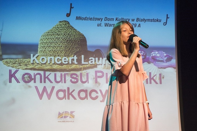 Dominika Szabłowska zdobyła tytuł "Laureatki Konkursu Piosenki Wakacyjnej 2021"