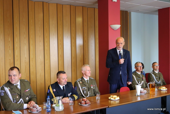 spotkanie władz Miasta Łomża i Powiatu Łomżyńskiego z dowódcami jednostek wojskowych stacjonujących w Łomży