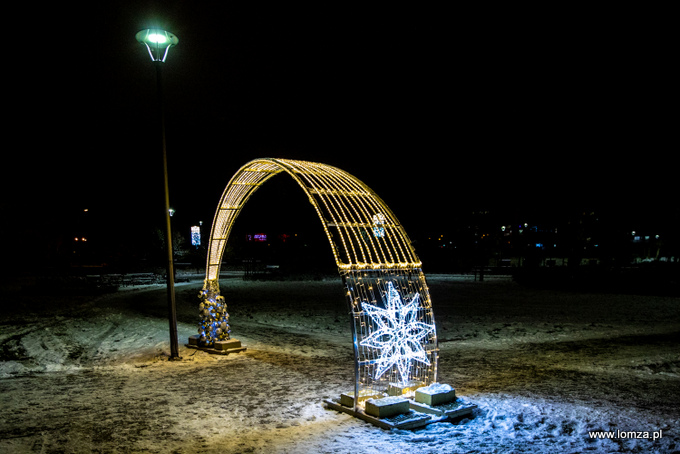 iluminacje świąteczne w Parku Jana Pawła II - Papieża Pielgrzyma