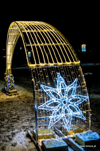 iluminacje świąteczne w Parku Jana Pawła II - Papieża Pielgrzyma