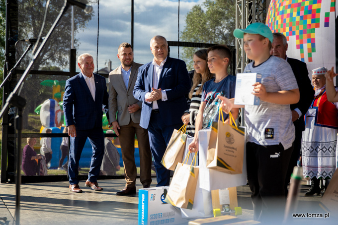 w Podlaskim Pikniku Rodzinnym uczestniczył m.in. wicepremier i minister aktywów państwowych Jacek Sasin