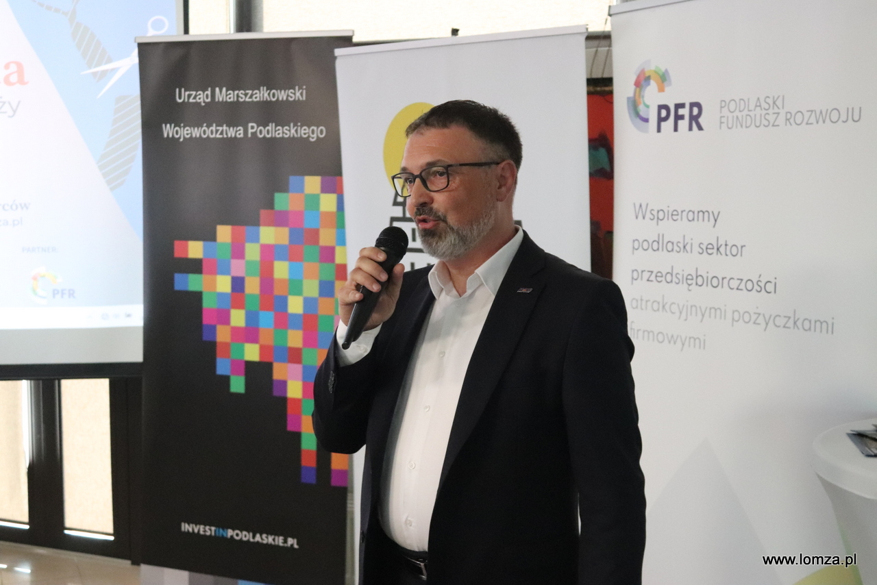 prorektor Międzynarodowej Akademii Nauk Stosowanych dr inż. Piotr Ponichtera