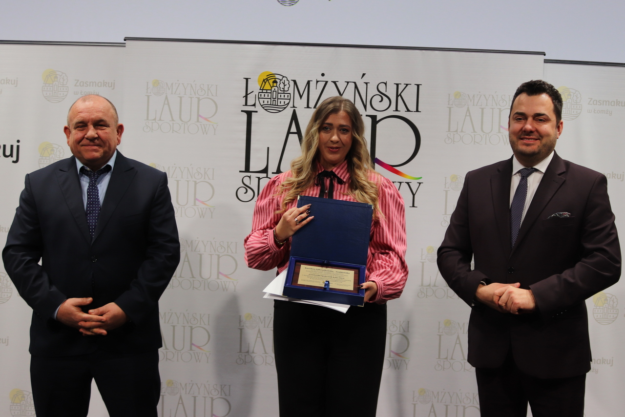 Karolina Jałbrzykowska – Szabłowska otrzymała wyróżnienie w konkursie Łomżyński Społecznik Roku