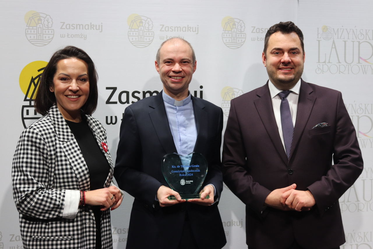 poseł Alicja Łepkowska-Gołaś, ks. dr Tomasz Grala, prezydent Mariusz Chrzanowski
