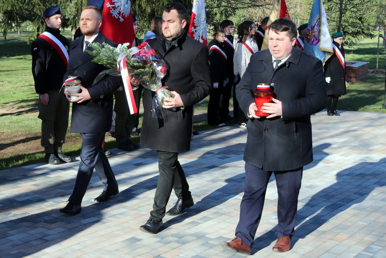 prezydent Mariusz Chrzanowski oraz jego zastępcy Piotr Serdyński i Andrzej Stypułkowski