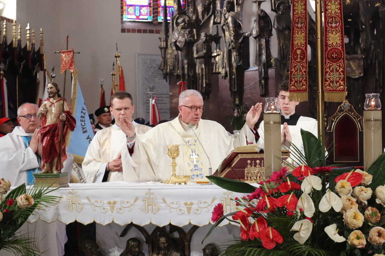 Msza święta w Katedrze Łomżyńskiej