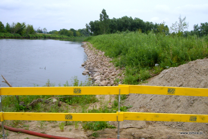 Robotnicy wrócili nad Narew