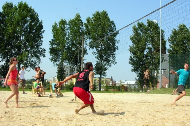Zgłoś się do udziału w Turnieju Siatkówki Plażowej