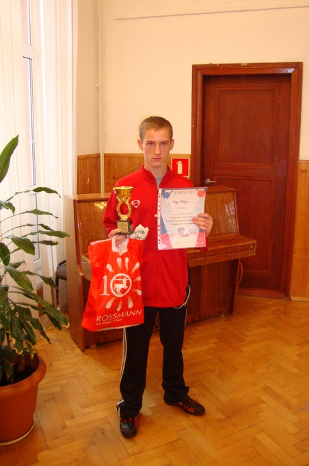 Patryk zdobył III miejsce w tenisie stołowym