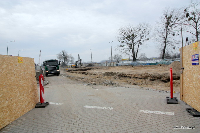 Ruszyły prace na targowisku