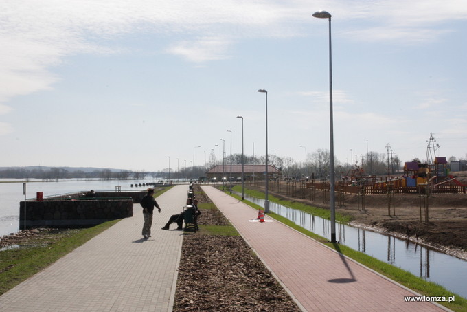 Majówka nad Narwią