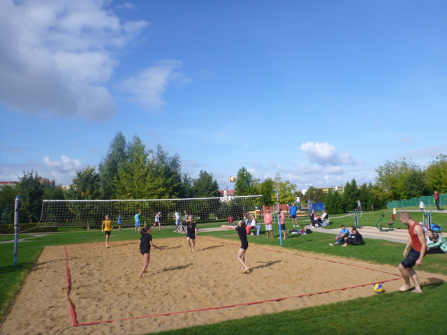 Turniej siatkówki plażowej