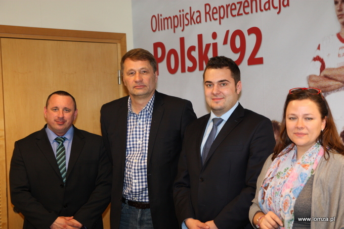 Prezydent Łomży z wizytą w piłkarskiej centrali