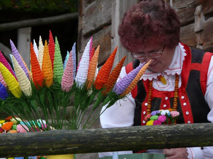 Warsztaty dla dzieci i młodzieży w Skansenie Kurpiowskim w Nowogrodzie
