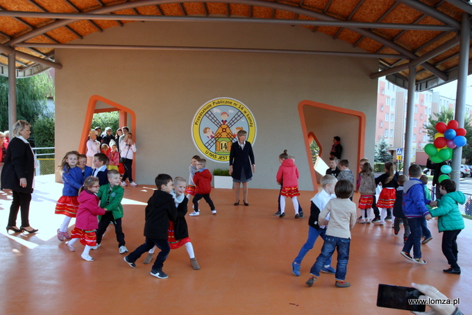 Scena przy PP 14 oficjalnie otwarta