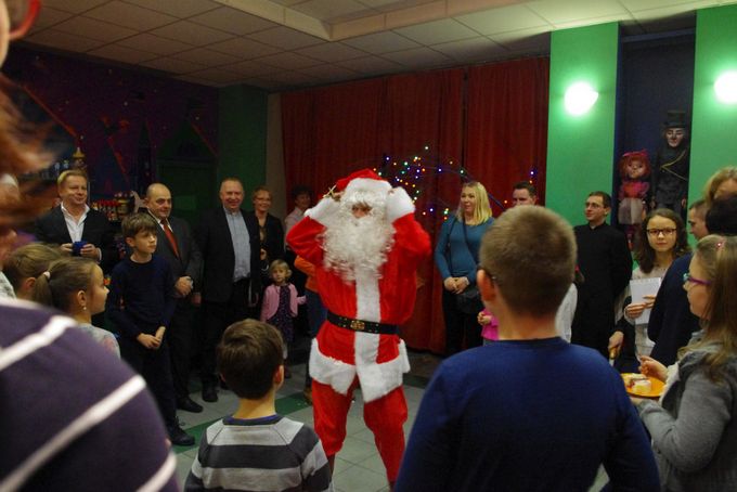 Dzyń, dzyń, dzyń Mikołaju w Teatrze Lalki i Aktora w Łomży
