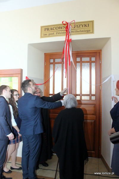 I LO z pracownią fizyki im. prof. Zdzisława Wilhelmiego