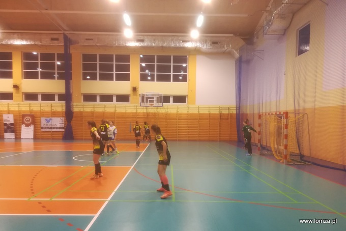 Dwójka PWSIiP zwycięża w Tczewie