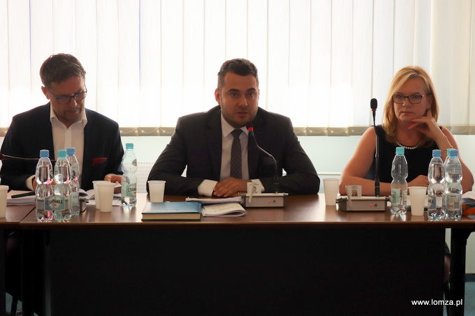 Prezydent Chrzanowski z wotum zaufania i absolutorium