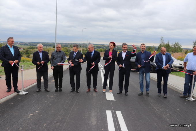 Wstęga na ulicy Kazimierza Wielkiego przecięta