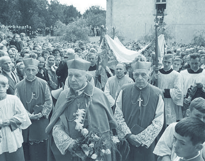 Łomża Prymasowi Wyszyńskiemu