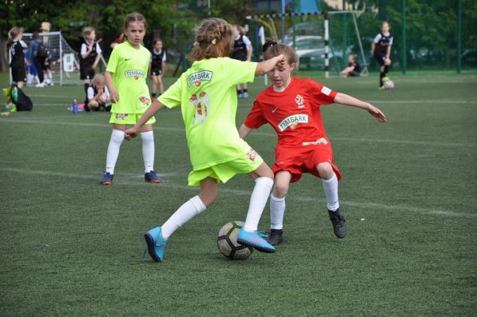Drużyna MOSiR Łomża zwycięża w finale wojewódzkim turnieju 