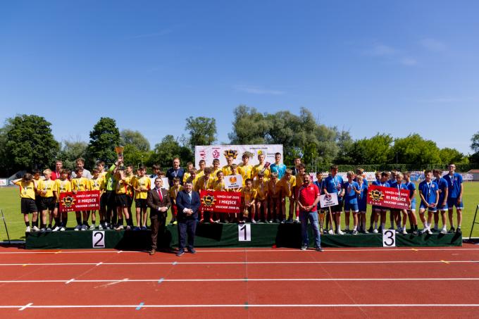 Znicz Pruszków zwycięzcą Łomża Cup