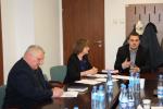 Prezydent Łomży Mariusz Chrzanowski oraz Sekretarz Miasta Tamara Małachowska podczas spotkania z przewodniczącymi Zarządów Osiedli
